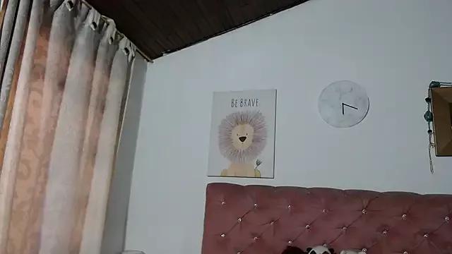 CelessteRedds from StripChat