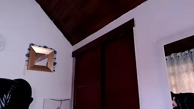 CelessteRedds from StripChat