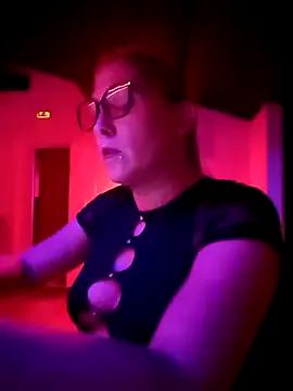Chatonne69 from StripChat is Freechat