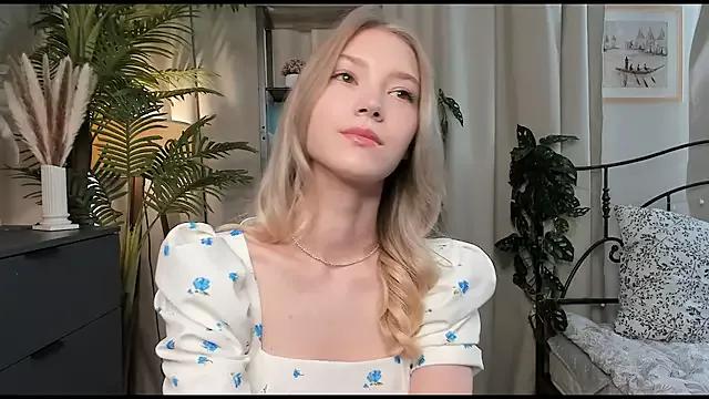 ChinBonnell from StripChat is Freechat