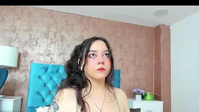 ChloeNoire from StripChat