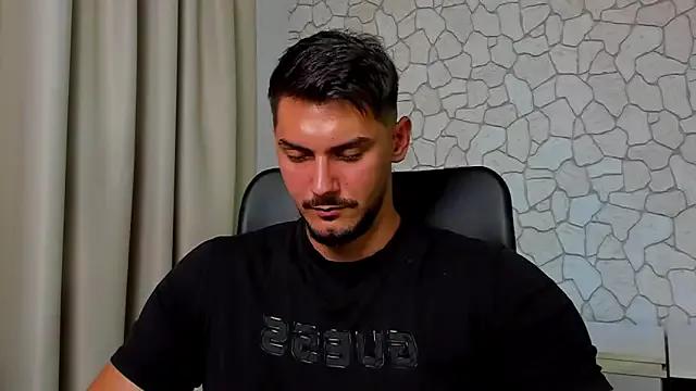 ClintMasters from StripChat
