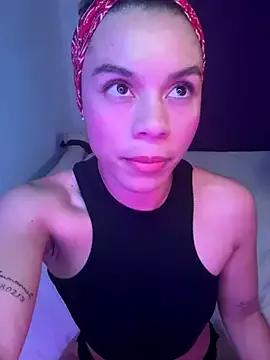 cristallove01 from StripChat