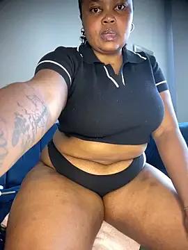 Curveysinaa from StripChat