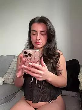 Naked Room cute_carly_ 