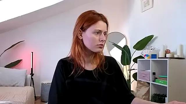 doll_lesli from StripChat is Freechat