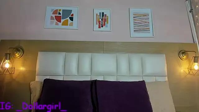 Dollar-girl from StripChat