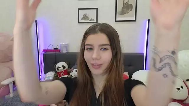 dolly_ll from StripChat is Freechat
