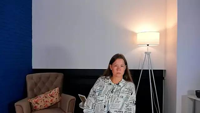 ElviePresume from StripChat