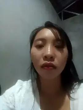 emaame68 from StripChat