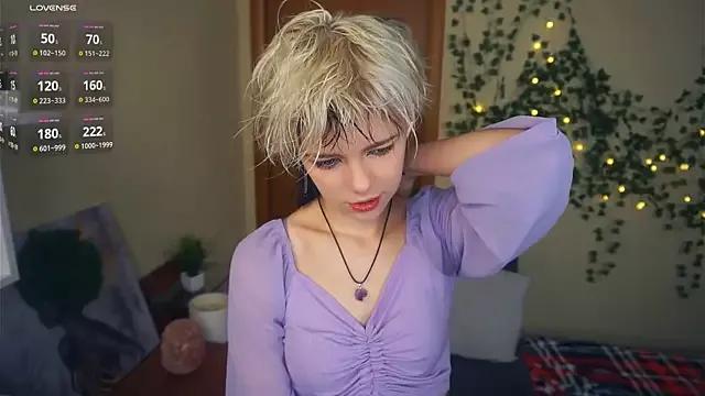 EngelAlman from StripChat