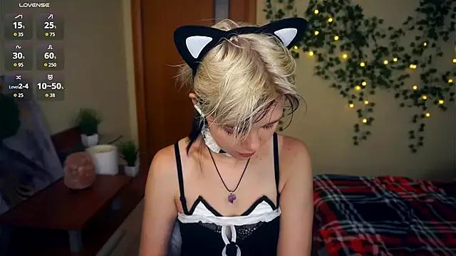 EngelAlman from StripChat