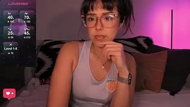 Evie-Luna from StripChat