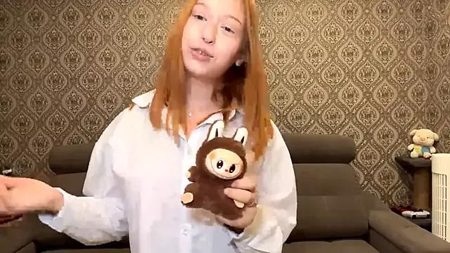 FieryAmelia from StripChat