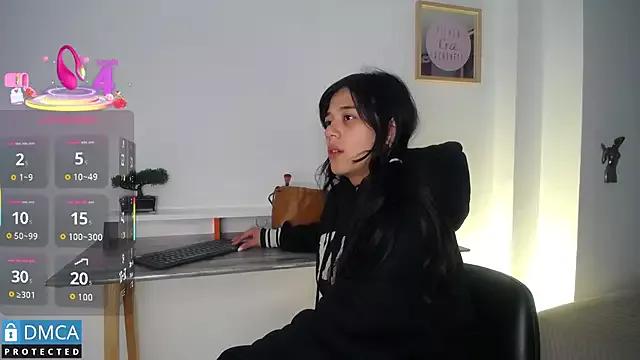 floriamANDjazmin from StripChat is Freechat