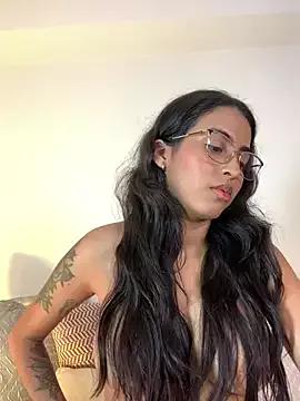 genesissara from StripChat