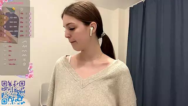 GilySuper from StripChat is Freechat