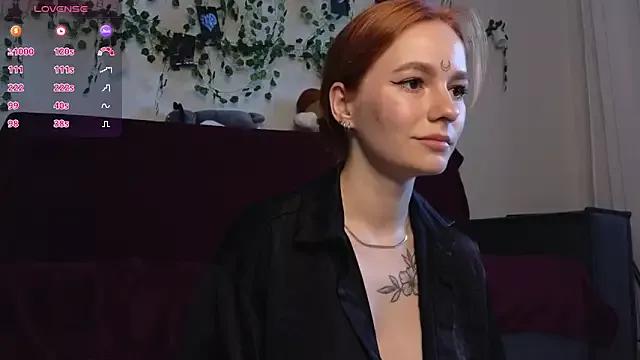 girl_with_snaketatto0 from StripChat
