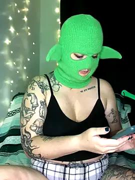 Naked Room goblingirl888 
