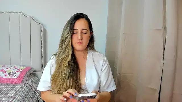 Hanna86 from StripChat