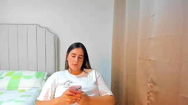 Hanna86 from StripChat
