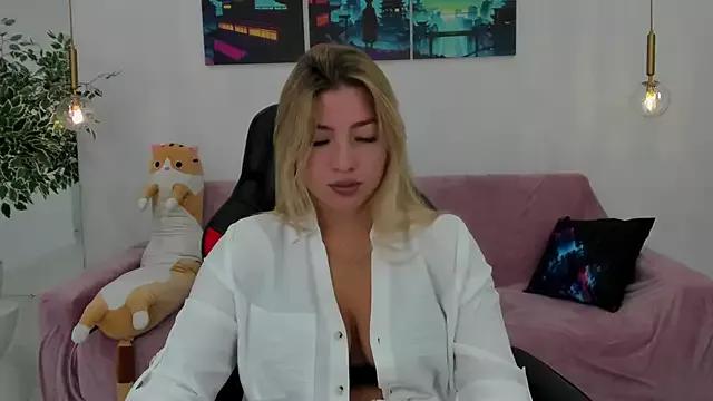 HelenaMorgan from StripChat