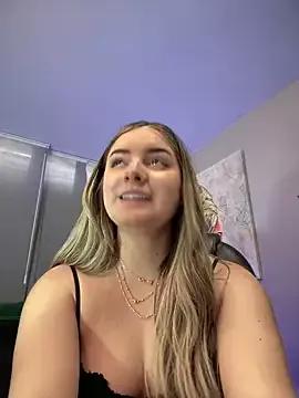 imlindapink from StripChat