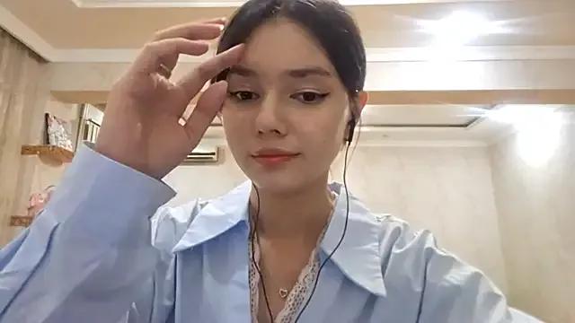 ImogeneMalinconico from StripChat