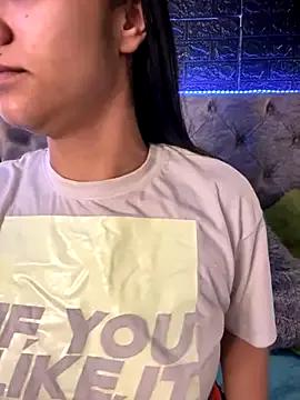 Isaabella_LS from StripChat