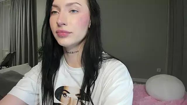 JenniferQueen11 from StripChat