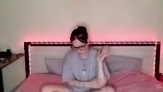 KittyJenny from StripChat