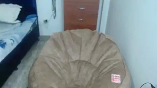 KratosAfroditacs from StripChat