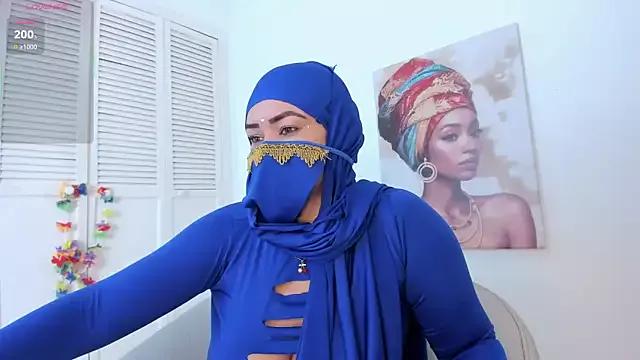 Naked Room Layla_arabelle 