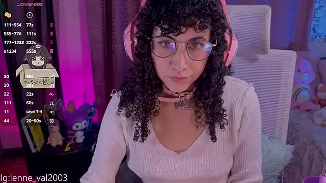 Lenneval1 from StripChat