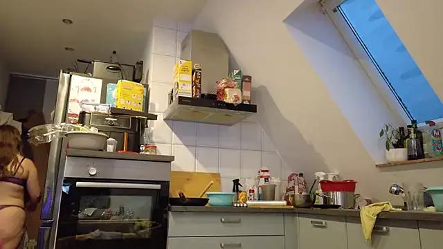 Naked Room Little-Aylin 