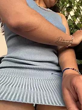 Liulee2 from StripChat