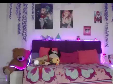 lolitaa_hot_ from StripChat