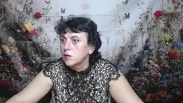 LuciaMii from StripChat
