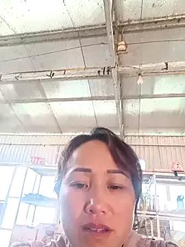 lvlimai from StripChat
