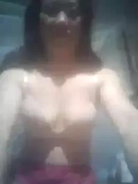 lvlimai from StripChat