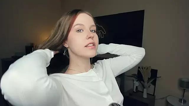 MaliaBourraine from StripChat
