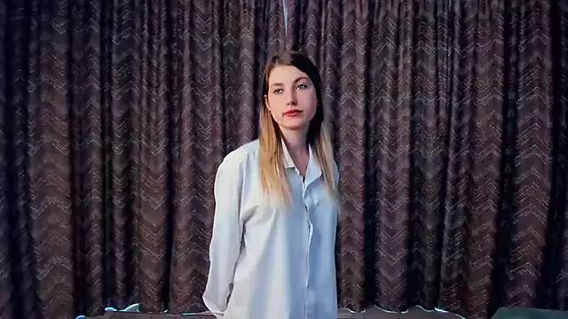 MartiRoyal from StripChat