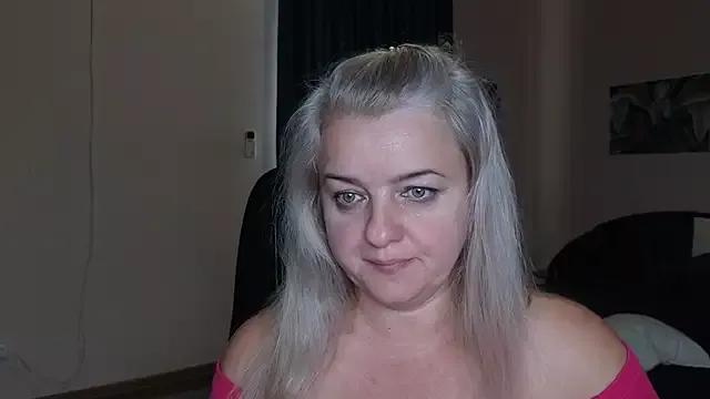 Mary_Mist from StripChat
