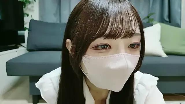 Mashiro-chan from StripChat is Freechat