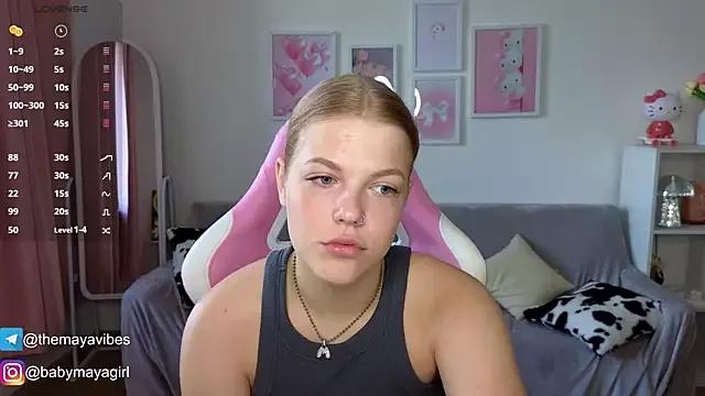 Maya_Rave from StripChat