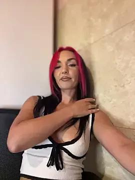 MeganFoxiy from StripChat
