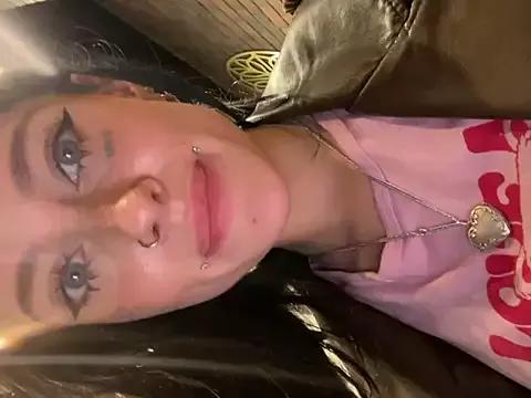 Naked Room Melissa_crazy 