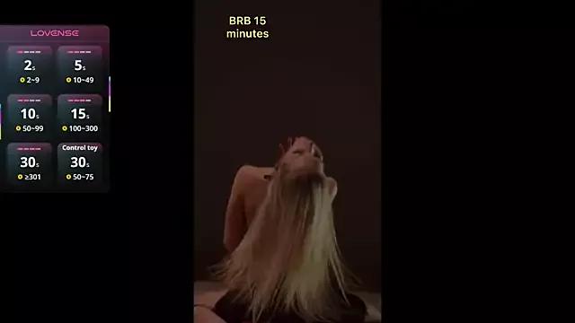 Merrymee19 from StripChat