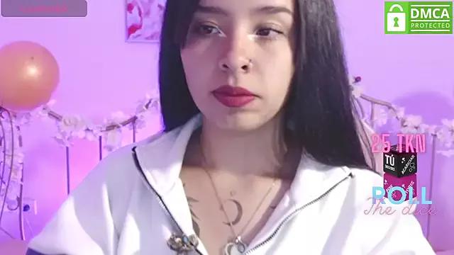 Naked Room Mia_Lopez_ 
