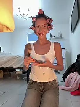 Naked Room MilaRenee 